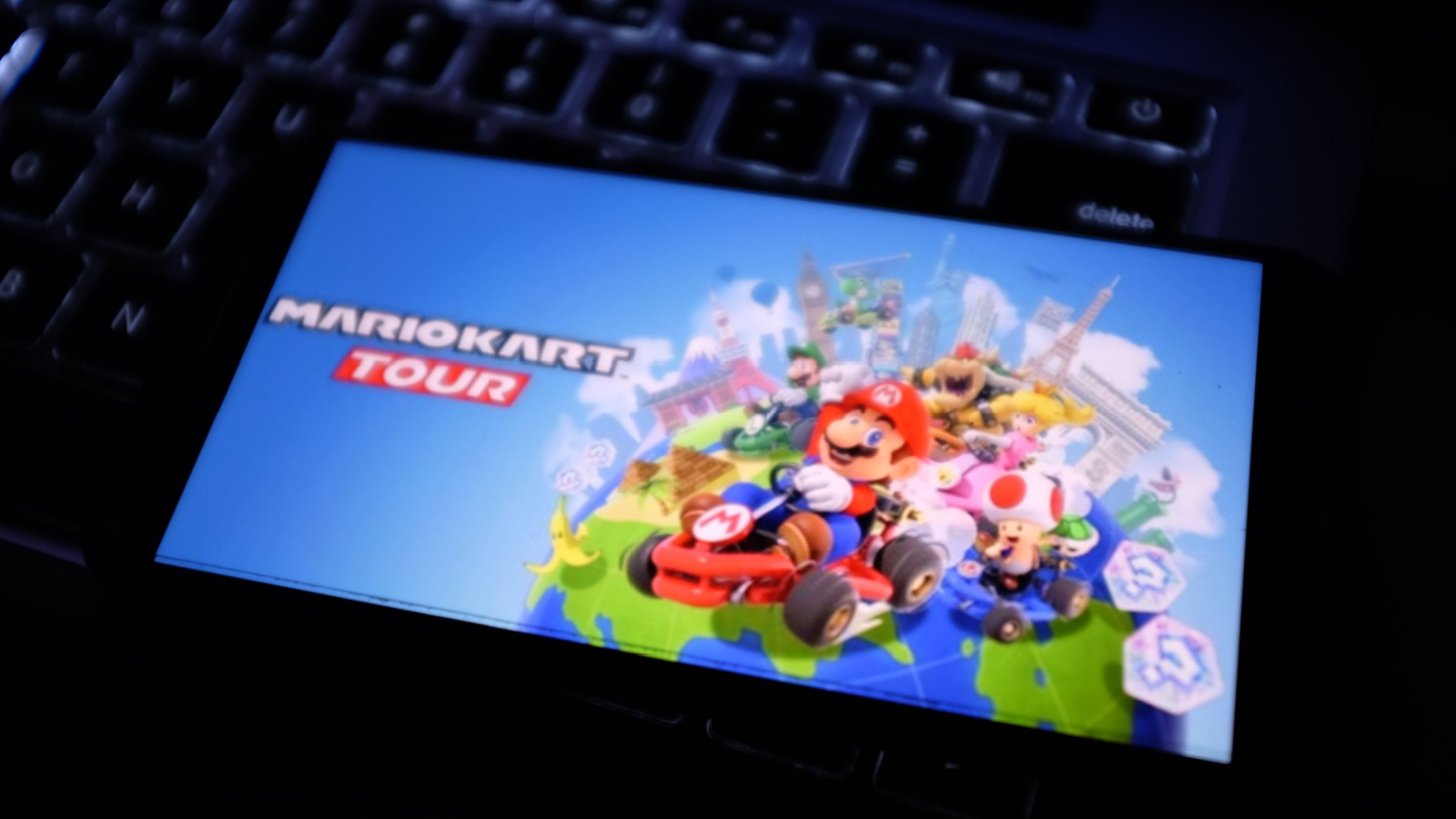 Mario Kart Tour Game