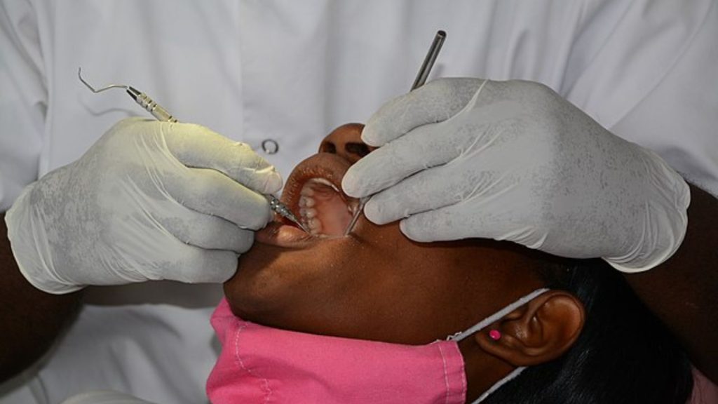 Lady-at-the-Dentist