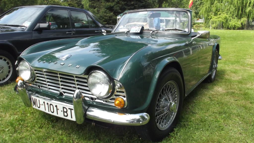 Triumph TR4