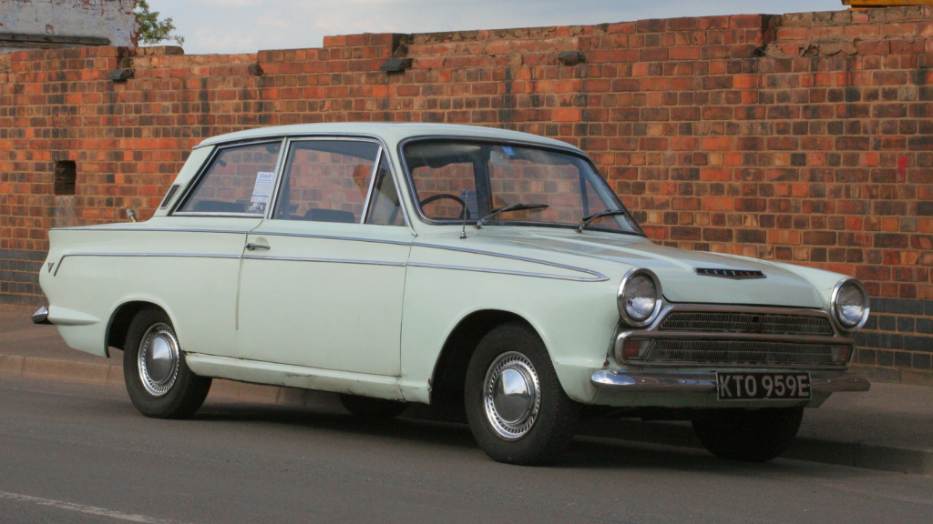 Ford Cortina