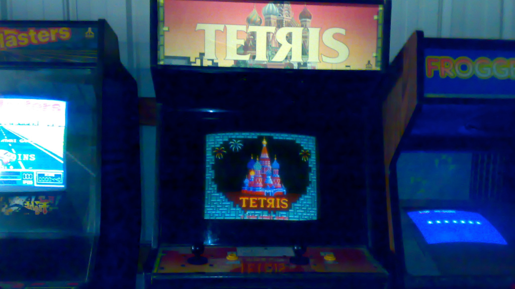 Tetris arcade machine