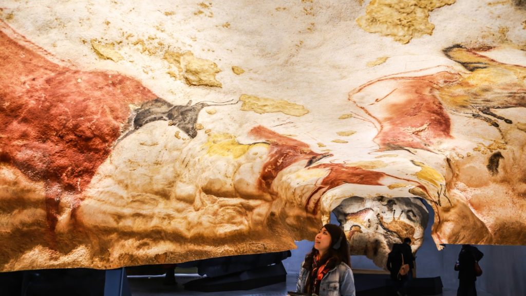 Lascaux Caves 