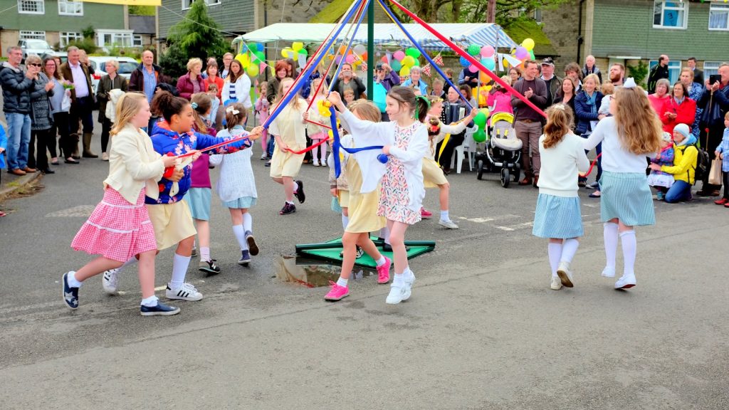 Maypole Dancing