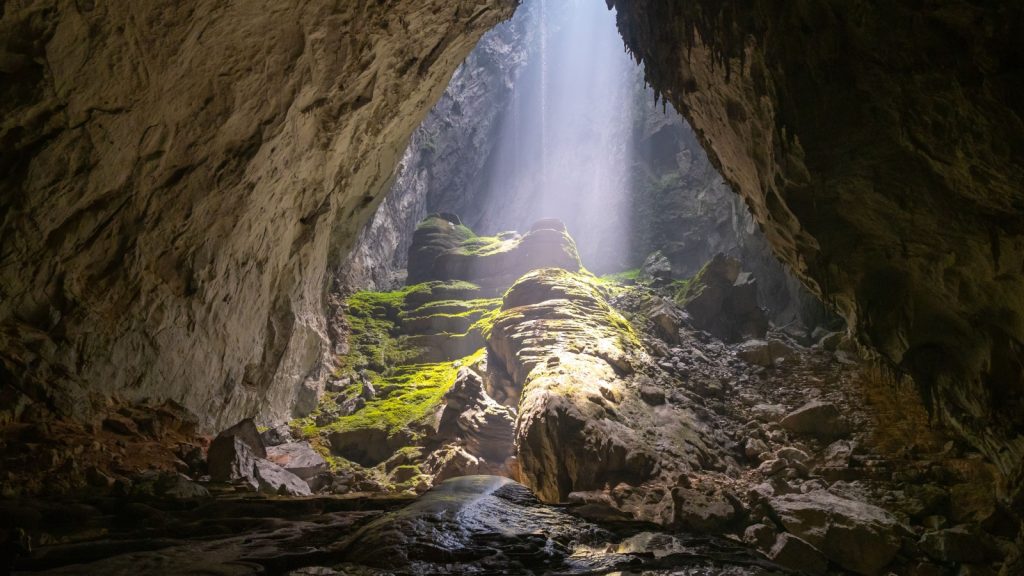 Hang Son Doong Cave, Vietnam