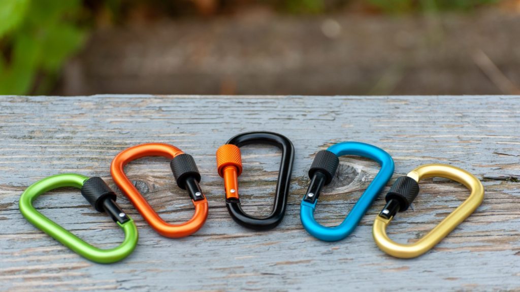 assorted color carabiner clips