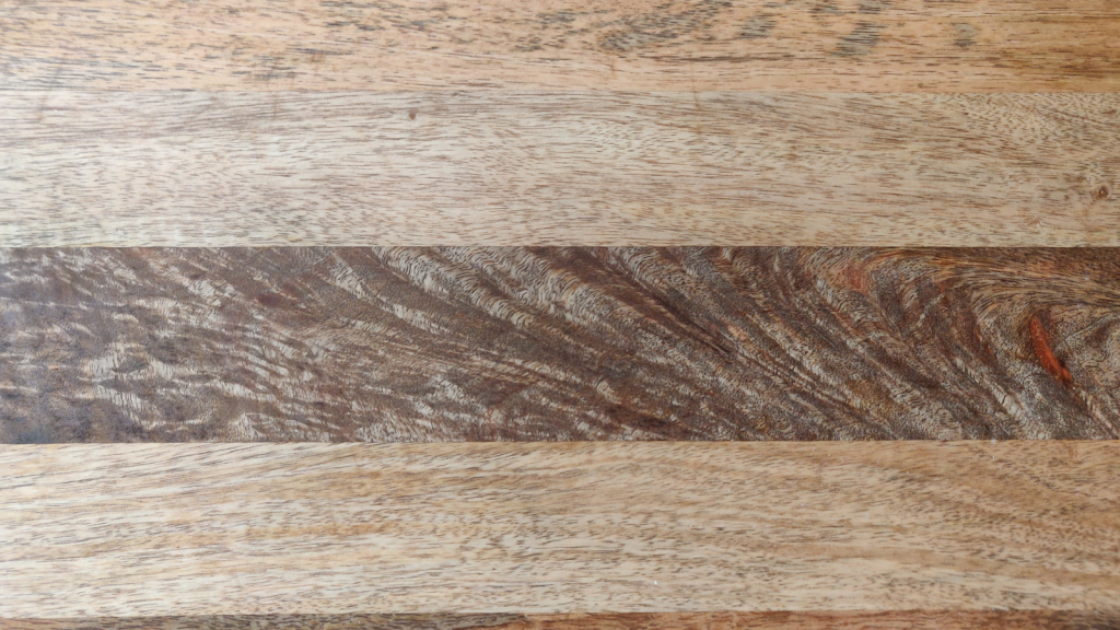 mango wood floorboard
