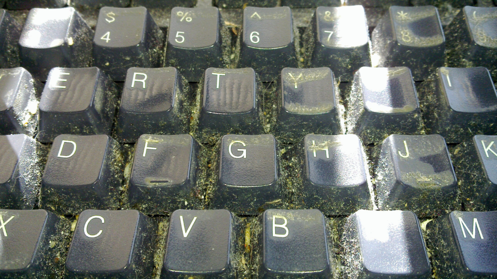 dirty keyboard
