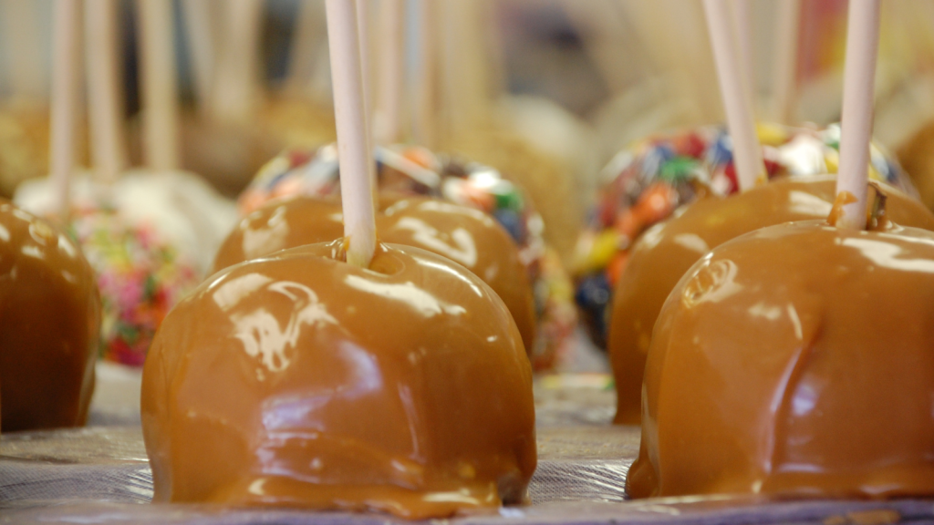 caramel apples
