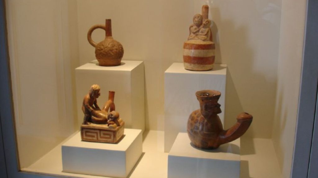 the moche pottery