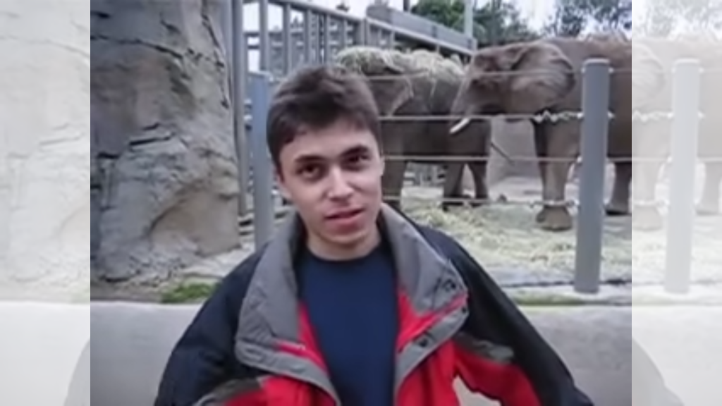 screenshot of me at the zoo 