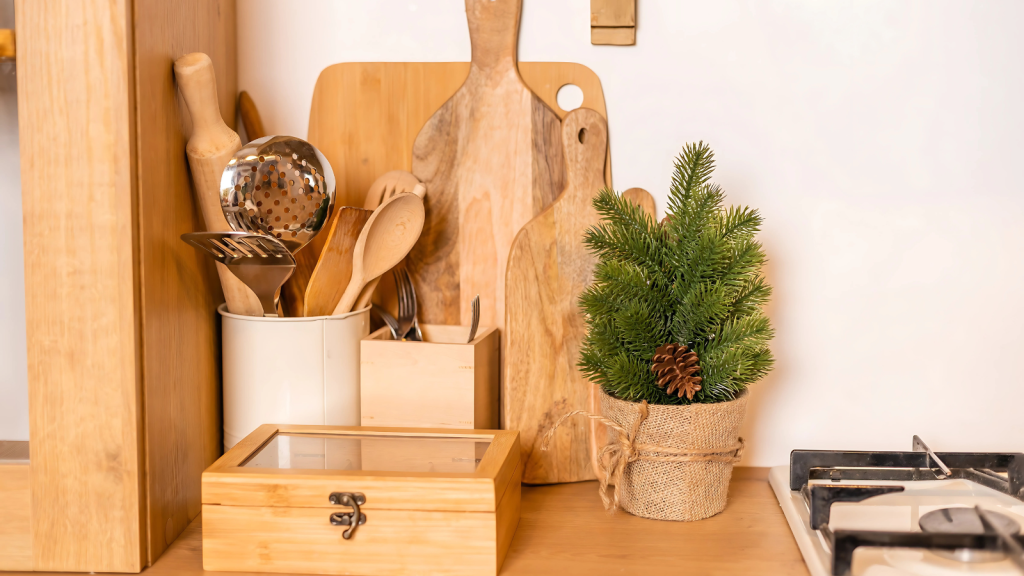 Rustic kitchen details for Christmas.